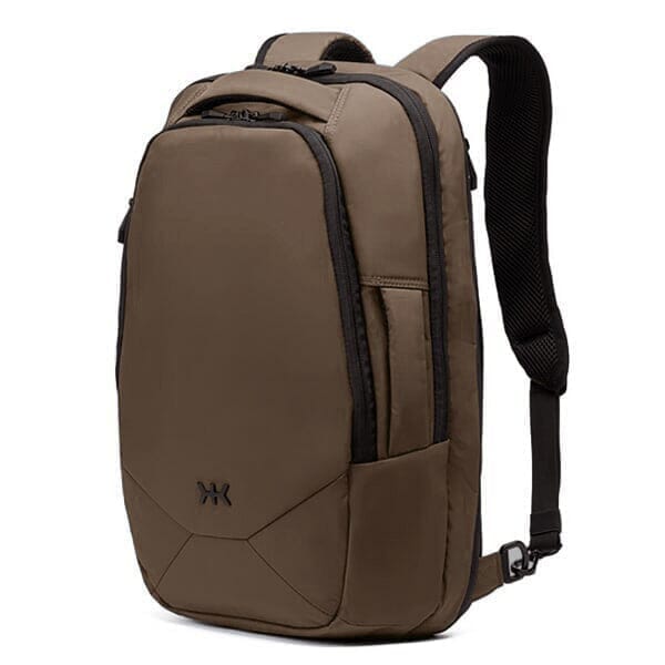 Series 2: Medium Expandable Knack Pack® Backpack Knack Pinecone
