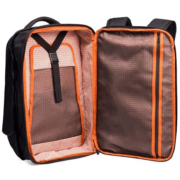 Series 1: Medium Expandable Knack Pack® Backpack Knack