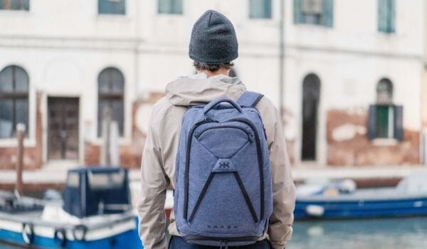 How To Not Look Like A Tourist When Traveling Abroad