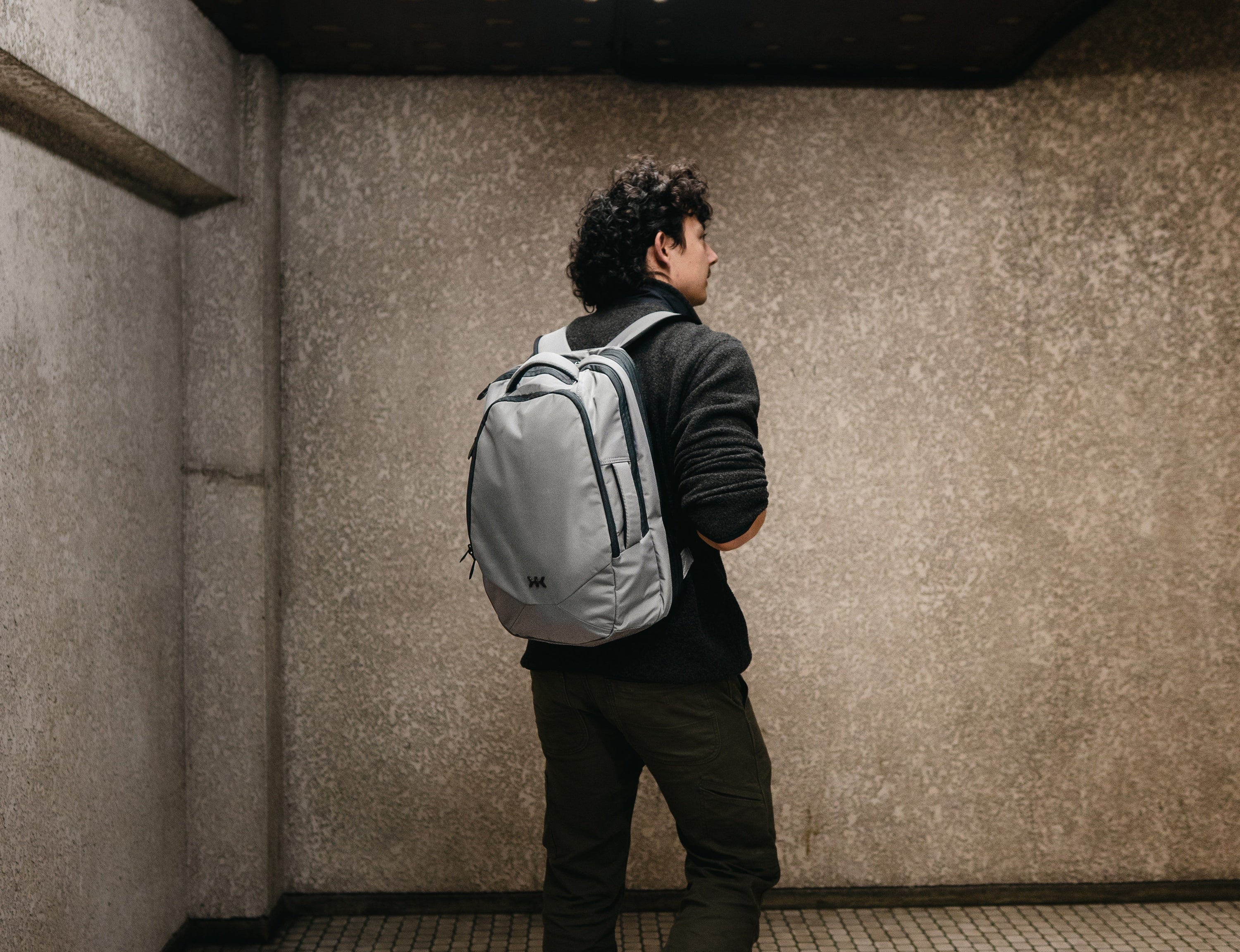 Anti-Theft Travel Bag Features