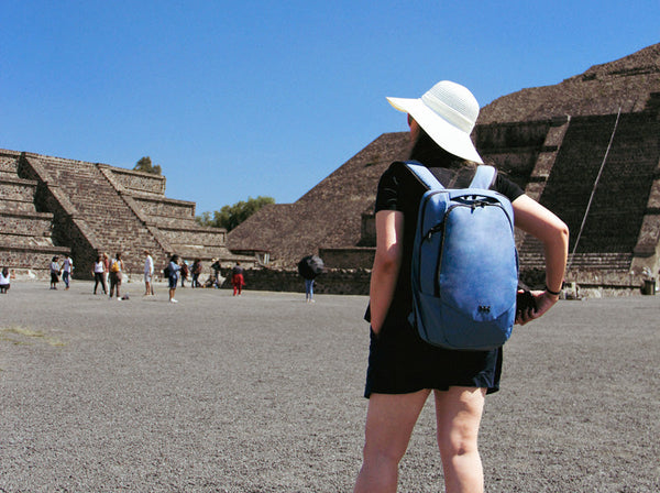 The Ultimate Summer Travel Guide to Packing Smarter, Traveling Lighter, and Making More Memories